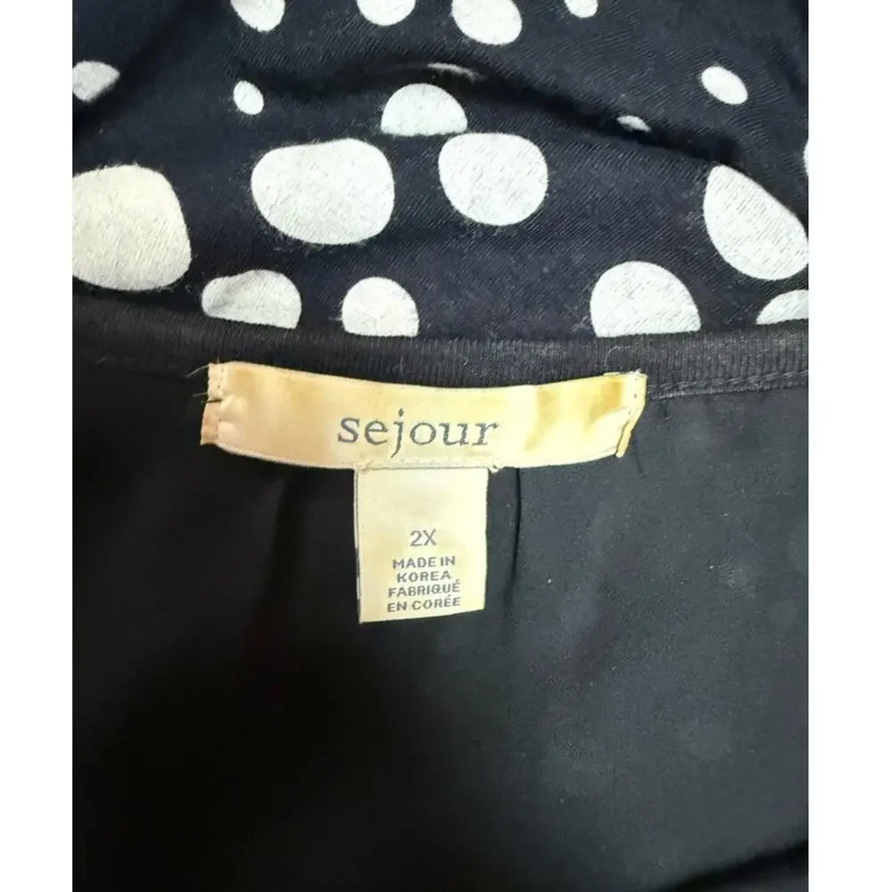 Sejour Black Top with White Dot Pattern 2X